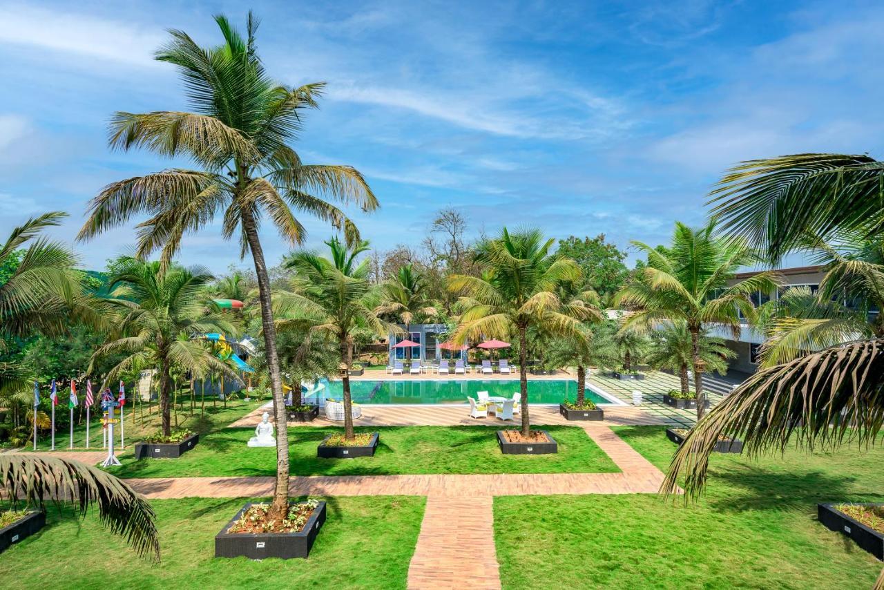 Saffronstays Palm Paradise, Kalyan Khadavli - Swimming Pool With Water Slides, Gazebo And Indoor Games Padghe Εξωτερικό φωτογραφία